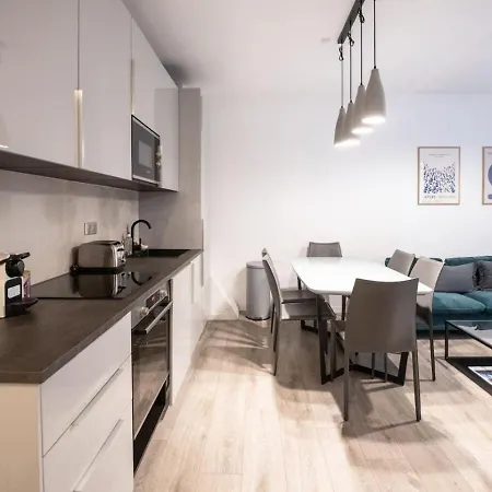 Appartement Eiffel Tower And Arc De Triomphe Elegant 1br
